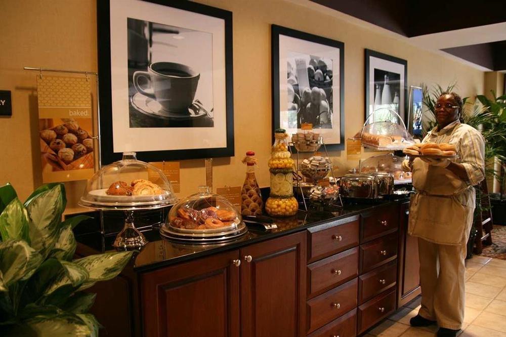 Hampton Inn Greensboro Airport Restoran foto