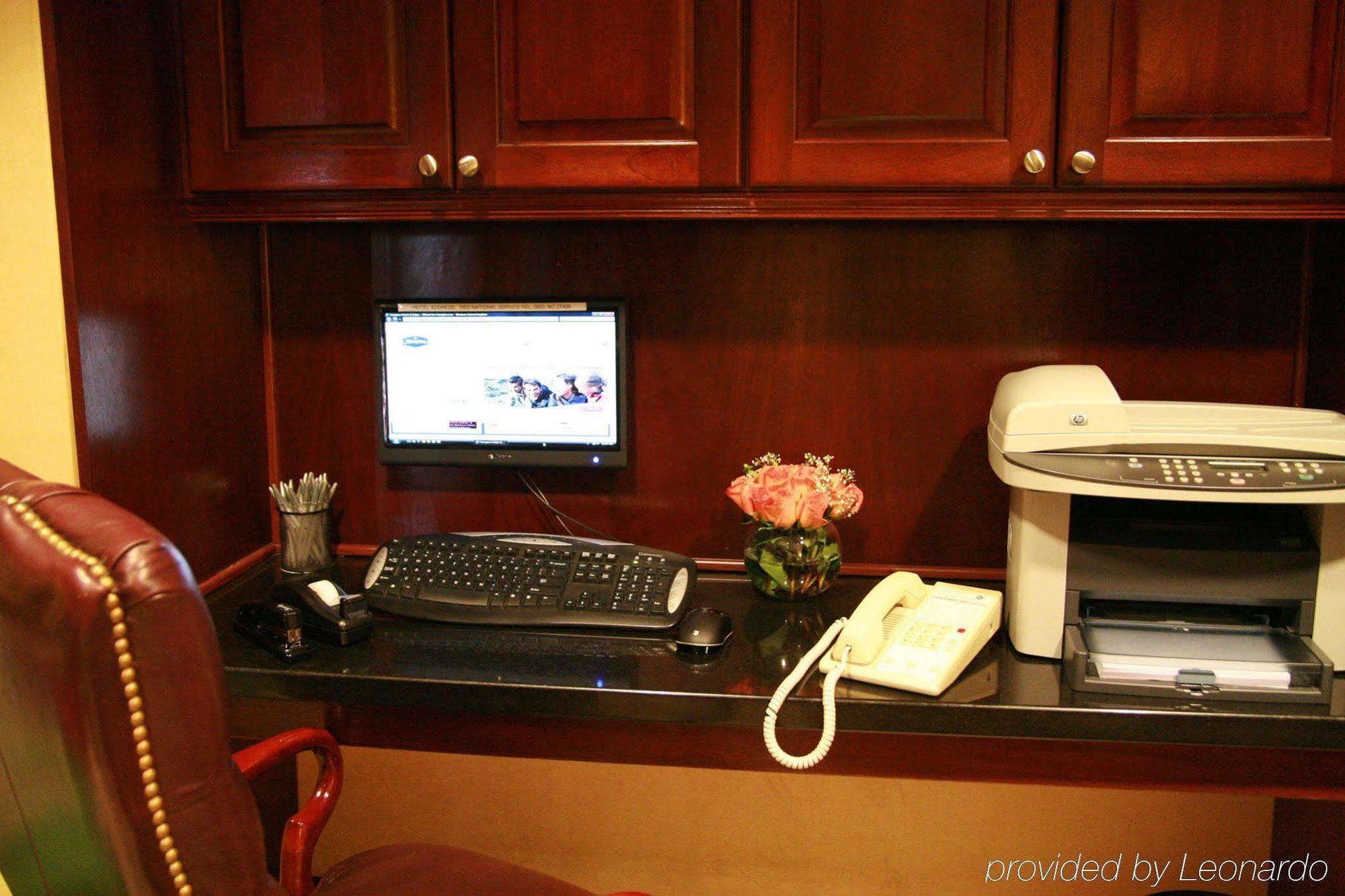 Hampton Inn Greensboro Airport Fasilitas foto